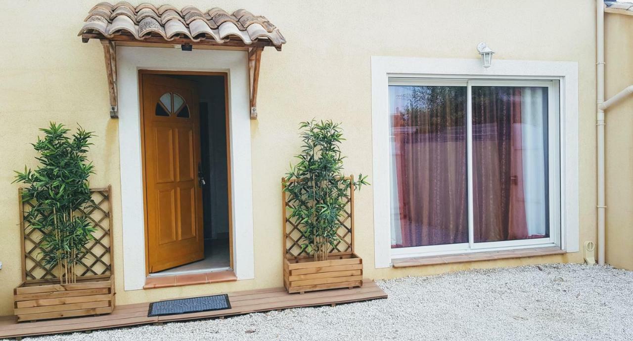 Maison Avec Jardin Au Calme Ла Кро Екстериор снимка